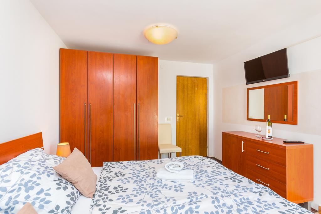 Bed & Breakfast La Fontana Медулин Екстер'єр фото